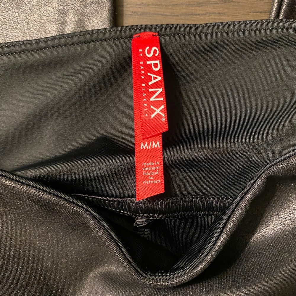 **1 left**New w/tags Spanx Faux Leather leggings S - Picture 10 of 10